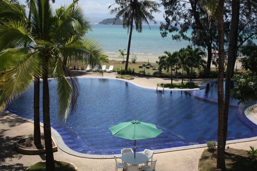 Club Morocco Resort And Country Club Subic Ngoại thất bức ảnh