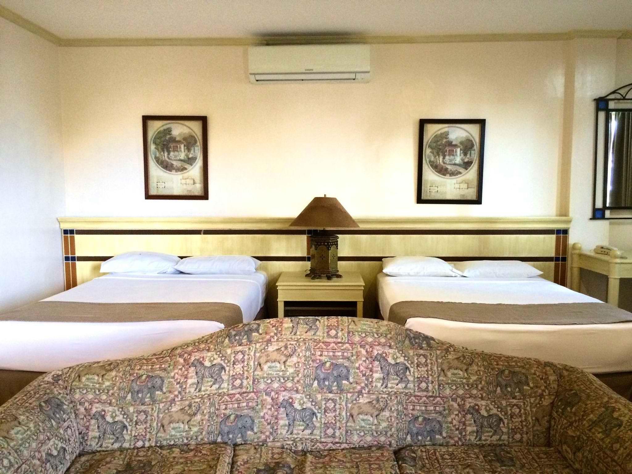 Club Morocco Resort And Country Club Subic Ngoại thất bức ảnh