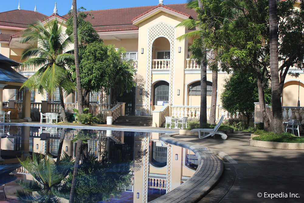 Club Morocco Resort And Country Club Subic Ngoại thất bức ảnh