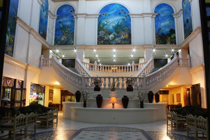 Club Morocco Resort And Country Club Subic Ngoại thất bức ảnh